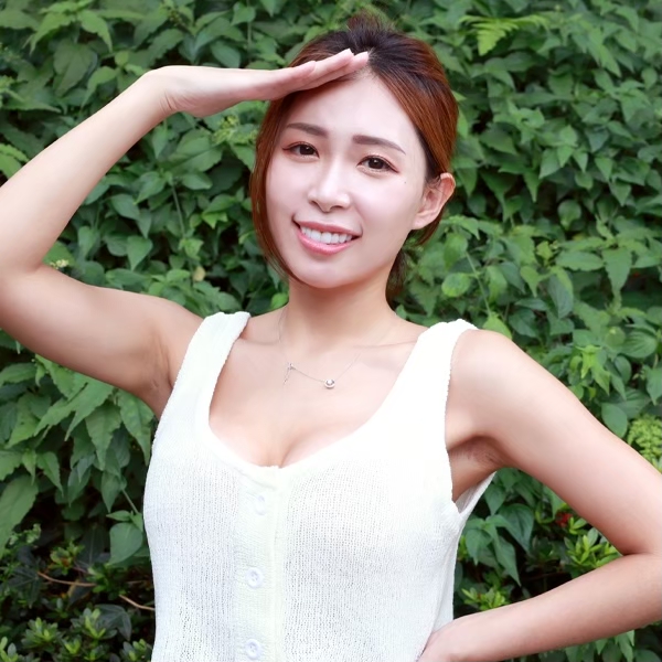 【女王波隆乳】小胸網紅IRENE模特隆乳化身美波女王-術後生活照