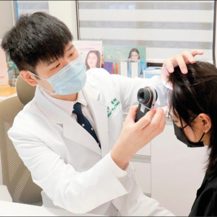 【自由時報】減肥過度嚴重落髮 沒變纖女反成禿頭│皮膚專科陳威宇醫師
