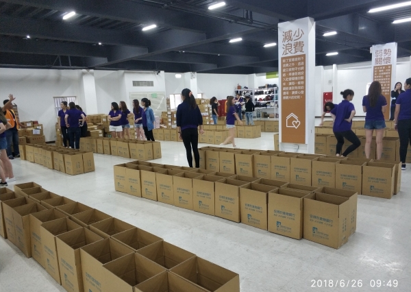 107雅丰公益安德烈食物銀行